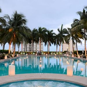 Four Season Hotel Luxurious 2 Bedrooms Apt Fs3206 Miami Exterior photo