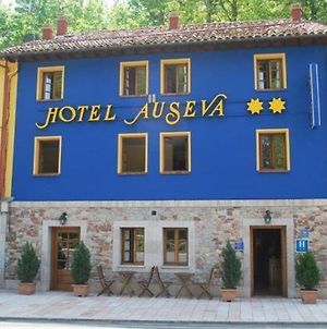 Auseva Hotel Covadonga Exterior photo