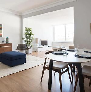 Elegant&bright apartment in Estoril Exterior photo