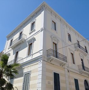 Ilcastellano - Suites & Apartments Lecce Exterior photo