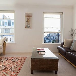 1 Bedroom Apartment In Notting Hill Accommodates 2 Londres Exterior photo