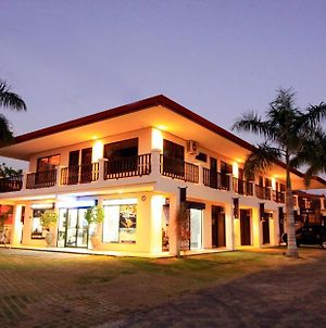 Hotel Blue Palm Jacó Exterior photo