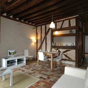 Appart'Tourisme Blois Chateaux De La Loire Apartamento Room photo
