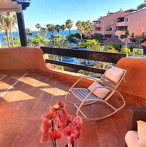 Luxurious Two Bedroom Apartment in Mar Azul, Estepona Exterior photo