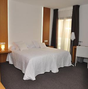 Toral Hotel León Room photo