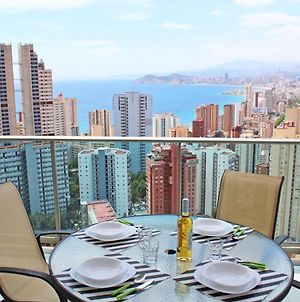 Highrise Apartment With Stunning Views From Private Balcony Benidorm Exterior photo