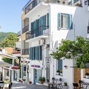 Yiayia'S Guesthouse Skopelos Exterior photo
