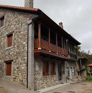 Casa Rural Pambuches Villa Soto De Valdeon Exterior photo