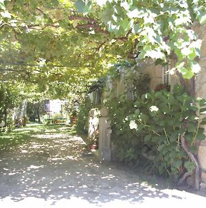 Vivienda rústica con jardín y patio interior Villa Vilanova de Arousa Exterior photo