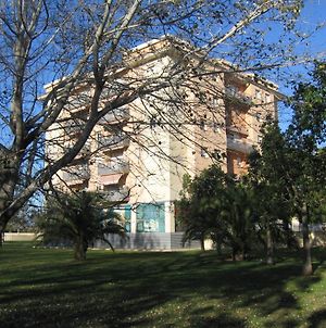 Duplex junto a un Parque Apartamento Tortosa Exterior photo