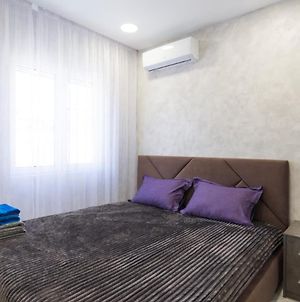 Dream House Rooms Malaga - Habitacion en el apartemento Exterior photo