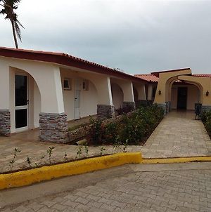 Villa Gregorio Cayo Guillermo Exterior photo