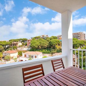 Nice apartment in Cataluña on the Mediterranean Lloret de Mar Exterior photo