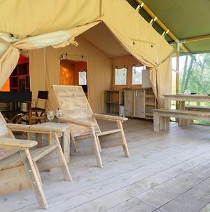 Camping Chill-Outdoor Hotel Perarrua Exterior photo