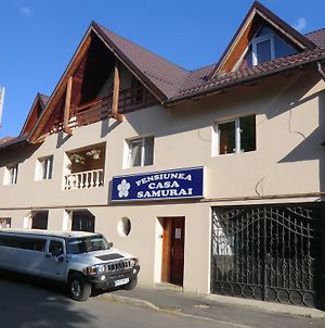 Pension Casa Samurai Braşov Exterior photo