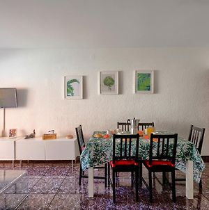 Céntrico apartamento cerca de playa y tren a Barcelona para 6 pax Apartamento Premiá de Mar Exterior photo