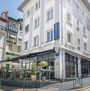 Hotel Cosmopolitain Biarriz Exterior photo