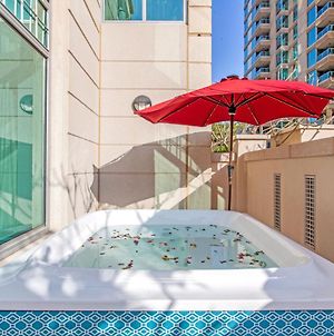 On Marina Walk, Pool Level With Private Hot Tub - G05 Apartamento Dubái Exterior photo