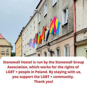 Hostel Stonewall Poznan Exterior photo