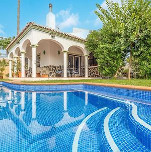 Awesome Home In Vlez Mlaga With 3 Bedrooms, Outdoor Swimming Pool And Swimming Pool Algarrobo Costa Exterior photo