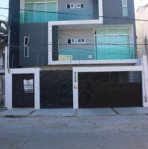 Gran ubicación Departamento para 11 cerca de playa Apartamento Mazatlán Exterior photo