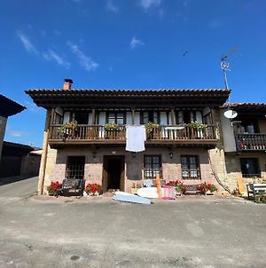 La Casuca, Vallines. Villa Exterior photo