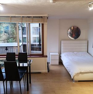 Studio With Parking In The Centre Of London! Apartamento Exterior photo