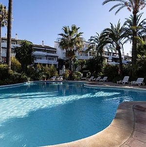 Luxurious Apartment In Puente Romano, Marbella Exterior photo