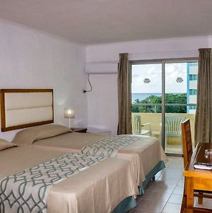Gran Caribe Sunbeach Hotel Varadero Exterior photo
