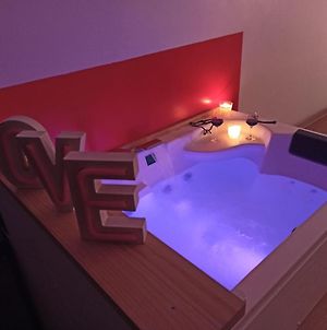 Suite love&privative spa Menton Exterior photo