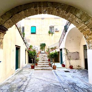 Cortile Umberto I Bed and Breakfast Cefalú Exterior photo