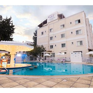 Sammy'S Hotel Kyrenia  Exterior photo