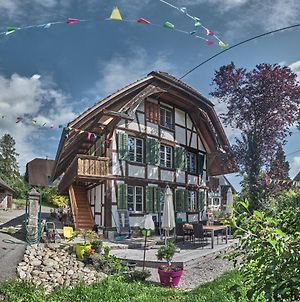 Uelis-Stockli-Gastezimmer Auf Belebtem Bauernhof Mit Hotpot Und Alpakatrekking Berna Exterior photo