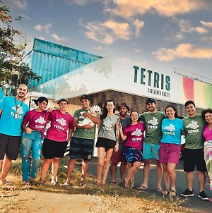 Tetris Container Hostel Foz do Iguaçu Exterior photo