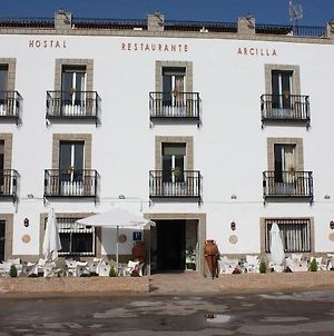 Hostal Restaurante Arcilla Bailén Exterior photo