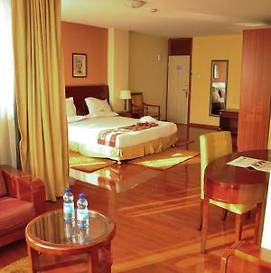 Churchill Addis Ababa Hotel Room photo