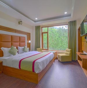 The Paal Hotel Shimla Exterior photo