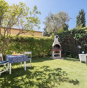 Bonita casa adosada con jardín privado y piscina comunitaria Villa Calella De Palafrugell Exterior photo