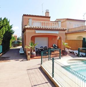 Agradable casa con piscina en Les Tres Cales Villa Exterior photo