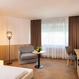 Plaza Hotel & Living Frankfurt Fráncfort del Meno Exterior photo