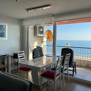 Impresionante Apartamento delante del Mar Apartamento Vilassar De Mar Exterior photo