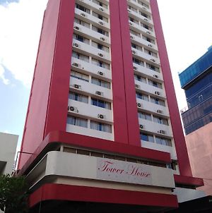 Hotel Tower House Suites Ciudad de Panamá Exterior photo
