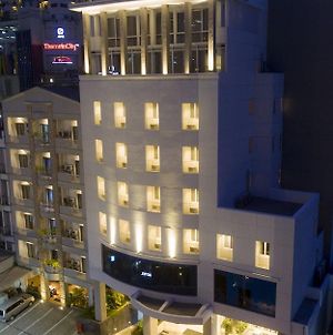 Grand Picasso Hotel Yakarta Exterior photo