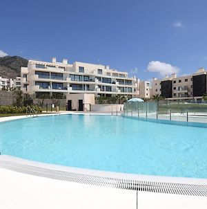 092 - Ultra Modern, Spacious Apartment With Private Garden & Bbq Málaga Exterior photo