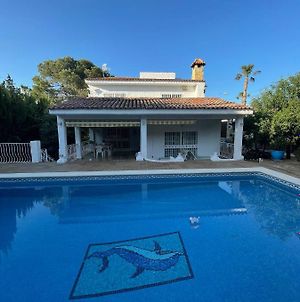 Villa Mis 5 Amores con piscina Benidorm Exterior photo