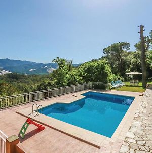 Amazing Home In St Cebria De Vallalta With 4 Bedrooms, Wifi And Outdoor Swimming Pool Sant Cebrià de Vallalta Exterior photo