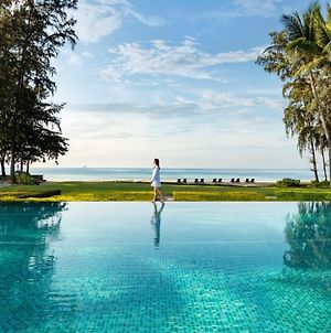 Dusit Thani Krabi Beach Resort Exterior photo