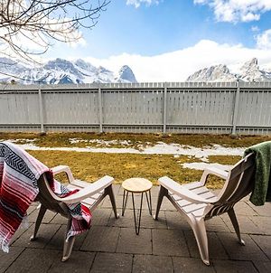 The Norquay, Pet-Friendly 2 Bed With Mtn View Apartamento Canmore Exterior photo