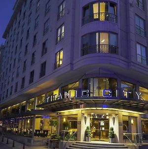 Titanic City Taksim Hotel Estambul Exterior photo