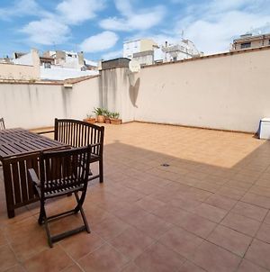 Apartamento con gran patio y excelente ubicación! Apartamento Mataró Exterior photo